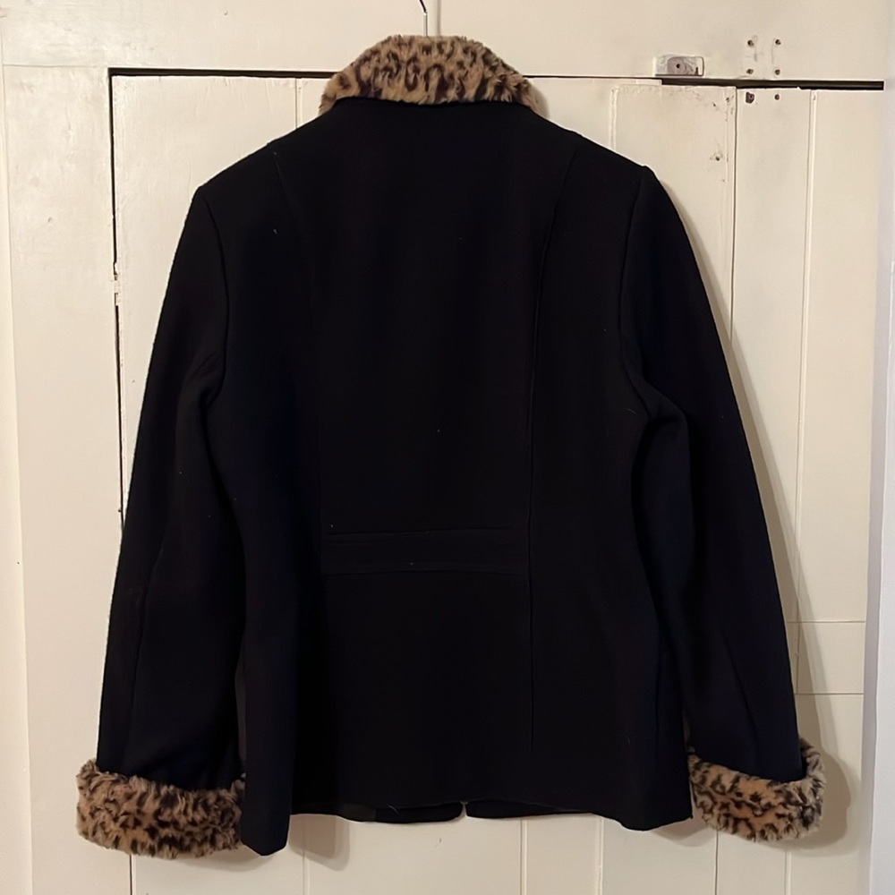 Jason Cole ladies medium lined wool coat, fur trimmed full zip - Picture 2 of 3
